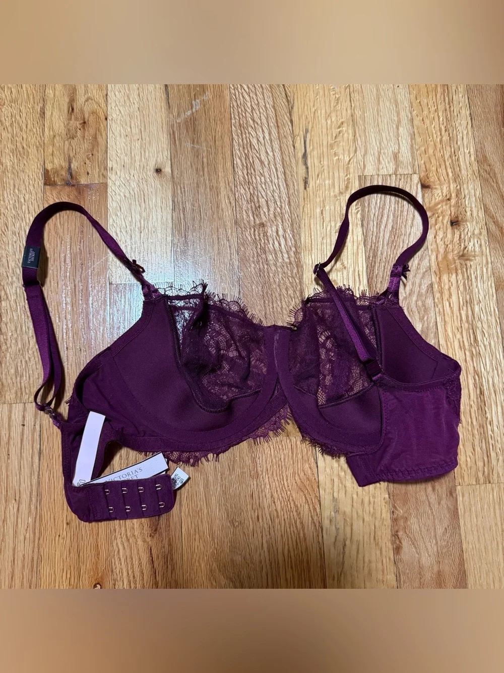 Victoria's Secret Unlined Lace Balconette Bra Size 32DD
